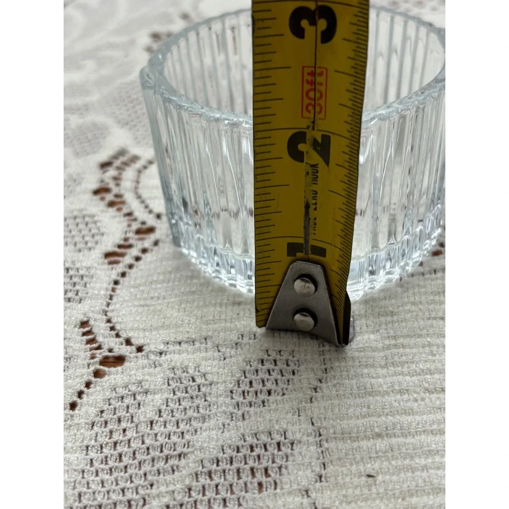 Vintage Clear Ribbed Glass Trinket Box Round Gift Bow Lid Jewelry Dish Kept Box